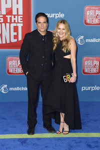 Filmpremiere 'Ralph reichts 2: Webcrasher - Chaos im Netz' in Los Angeles
