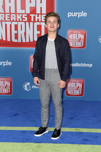 Filmpremiere 'Ralph reichts 2: Webcrasher - Chaos im Netz' in Los Angeles