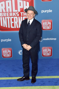Filmpremiere 'Ralph reichts 2: Webcrasher - Chaos im Netz' in Los Angeles