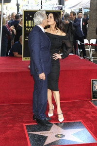 Michael Douglas erhält einen Stern auf dem Hollywood Walk of Fame in Los Angeles