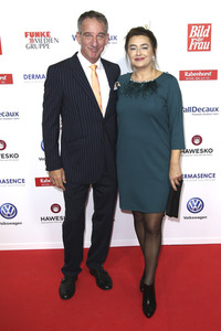 Goldene Bild der Frau 2018 in Hamburg