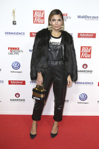 Goldene Bild der Frau 2018 in Hamburg