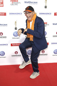 Goldene Bild der Frau 2018 in Hamburg