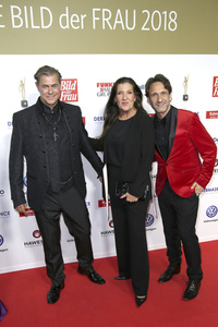 Goldene Bild der Frau 2018 in Hamburg