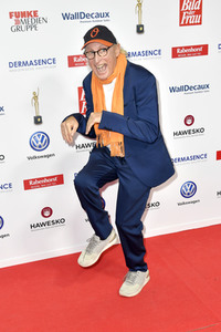 Goldene Bild der Frau 2018 in Hamburg