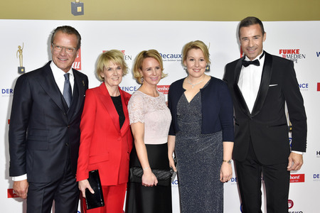 Goldene Bild der Frau 2018 in Hamburg