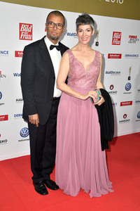 Goldene Bild der Frau 2018 in Hamburg