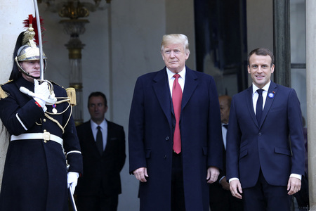 Präsident Marcron empfängt Präsident Trump in Paris