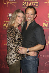 Dinner-Show 'Cornelia Poletto Palazzo' in Hamburg