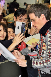 Ankunft von Eddie Redmayne und Dan Fogler in Narita