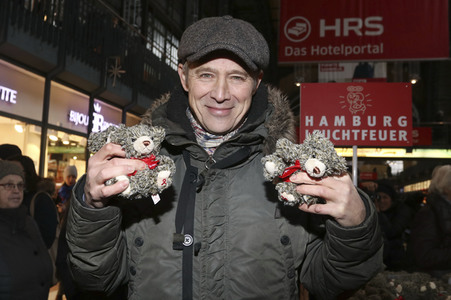 Leuchtfeuer-Teddy-Aktion 2018 in Hamburg