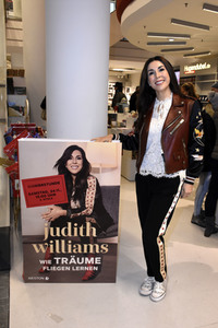 Buchpräsentaion von Judith Williams in München