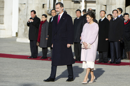 Offizielle Begrüßung von Xi Jinping in Madrid