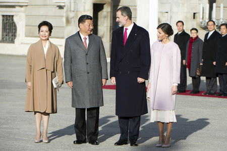 Offizielle Begrüßung von Xi Jinping in Madrid