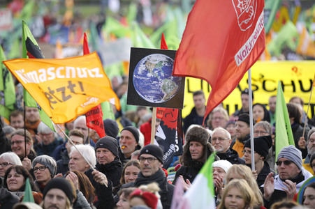 Demonstration 'Kohle stoppen - Klimaschutz jetzt!' in Köln
