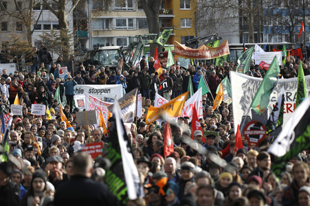 Demonstration 'Kohle stoppen - Klimaschutz jetzt!' in Köln