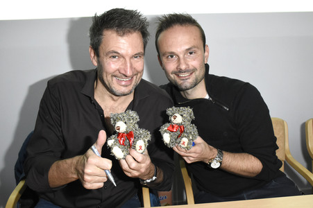 Charity Teddybären-Verkauf in München