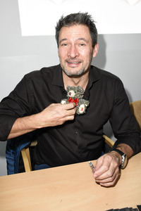 Charity Teddybären-Verkauf in München