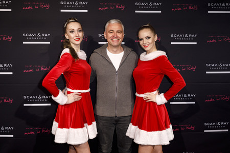 Premiere des Kölner Weihnachtscircus 2018 in Köln