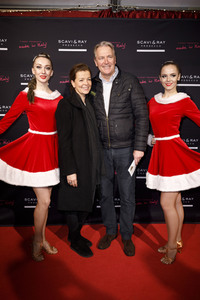 Premiere des Kölner Weihnachtscircus 2018 in Köln