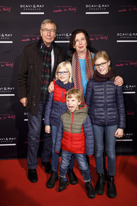 Premiere des Kölner Weihnachtscircus 2018 in Köln