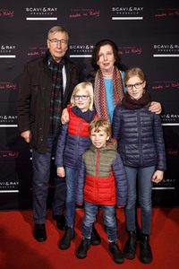 Premiere des Kölner Weihnachtscircus 2018 in Köln
