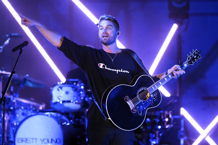 Konzert von Brett Young in New York