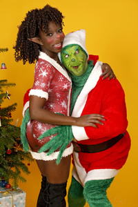 GEEK ART: Der Grinch und eine Who /  The Grinch and a Who Bodypainting