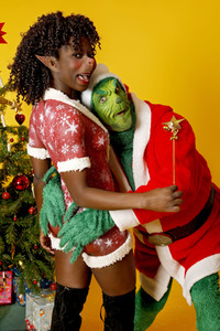 GEEK ART: Der Grinch und eine Who /  The Grinch and a Who Bodypainting