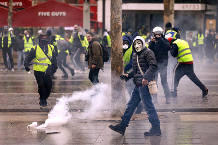 Gelbwesten-Protest in Paris