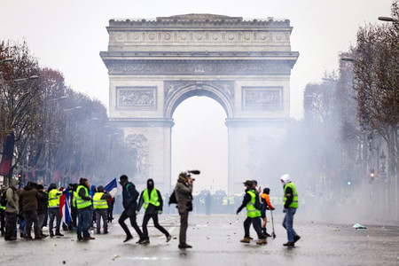 Gelbwesten-Protest in Paris