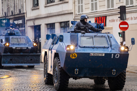 Gelbwesten-Protest in Paris