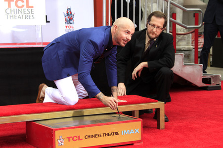 Hand and Footprint Ceremony mit Pitbull in Los Angeles