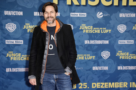 Filmpremiere 'Der Junge muss an die frische Luft' in München