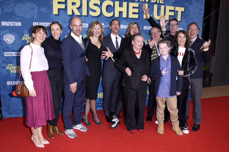 Filmpremiere 'Der Junge muss an die frische Luft' in München