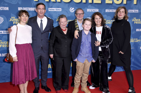 Filmpremiere 'Der Junge muss an die frische Luft' in München