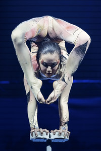 Premiere der Jubiläumsshow '30 Jahre Chinesischer Nationalcircus' in Hannover