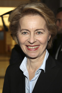 Ursula von der Leyen in der LSE in London