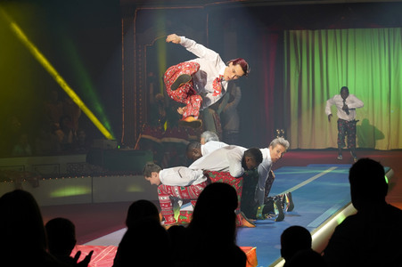 Premiere vom 15. Original Roncalli Weihnachtscircus in Berlin