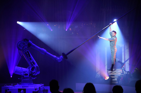 Premiere vom 15. Original Roncalli Weihnachtscircus in Berlin