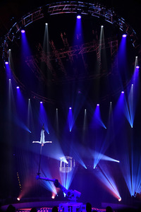 Premiere vom 15. Original Roncalli Weihnachtscircus in Berlin