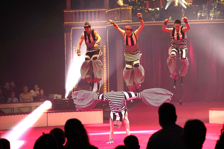 Premiere vom 15. Original Roncalli Weihnachtscircus in Berlin