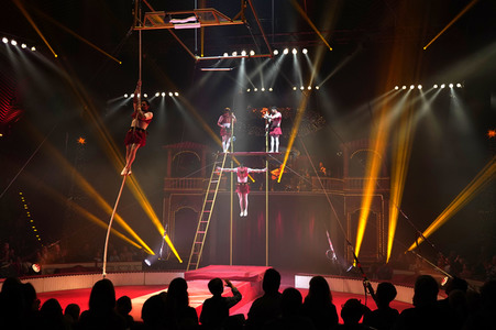 Premiere vom 15. Original Roncalli Weihnachtscircus in Berlin