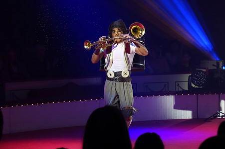 Premiere vom 15. Original Roncalli Weihnachtscircus in Berlin