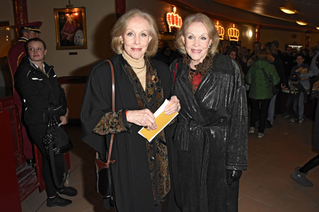 Premiere 1. Winterprogramm 2018 Circus Krone in München