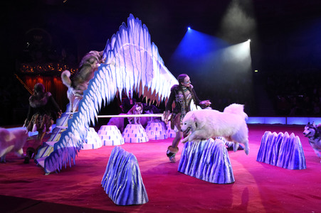 Premiere 1. Winterprogramm 2018 Circus Krone in München