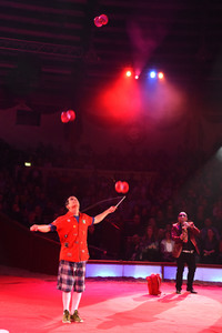 Premiere 1. Winterprogramm 2018 Circus Krone in München