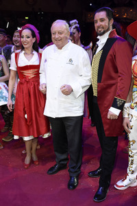 Premiere 1. Winterprogramm 2018 Circus Krone in München