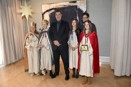 Die Sternsinger bei Markus Söder in München