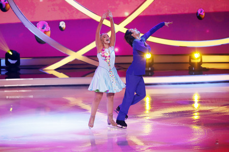 1. Live-Sendung der TV Show 'Dancing on Ice' in Köln